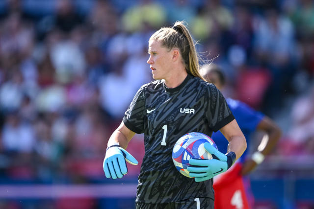 Alyssa Naeher in uniform during the 2024 Olympics. 