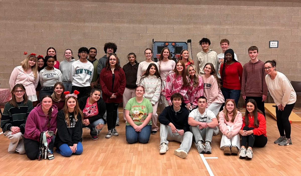 Psychology Club threw a Valentine's Day party for the patients at Eastern State Hospital. 