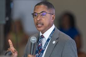 Superintendent Liggins walked out of meeting causing 7 minute stand-off.  