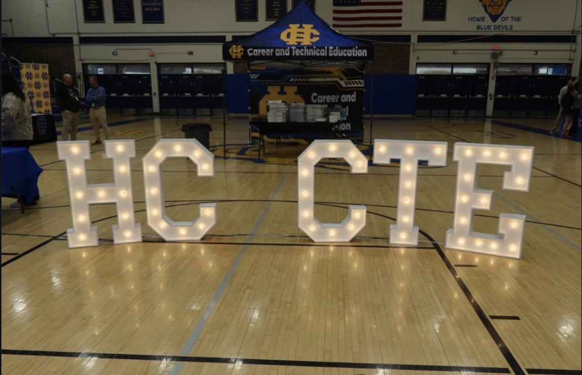 HC staff and students shared information about pathways at the CTE showcase night.