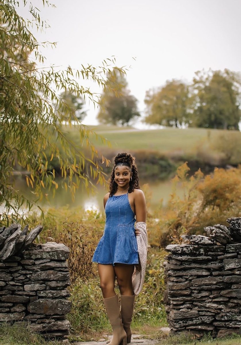 Amarie Coleman helped organize Senior Sunrise and AP Awards. 